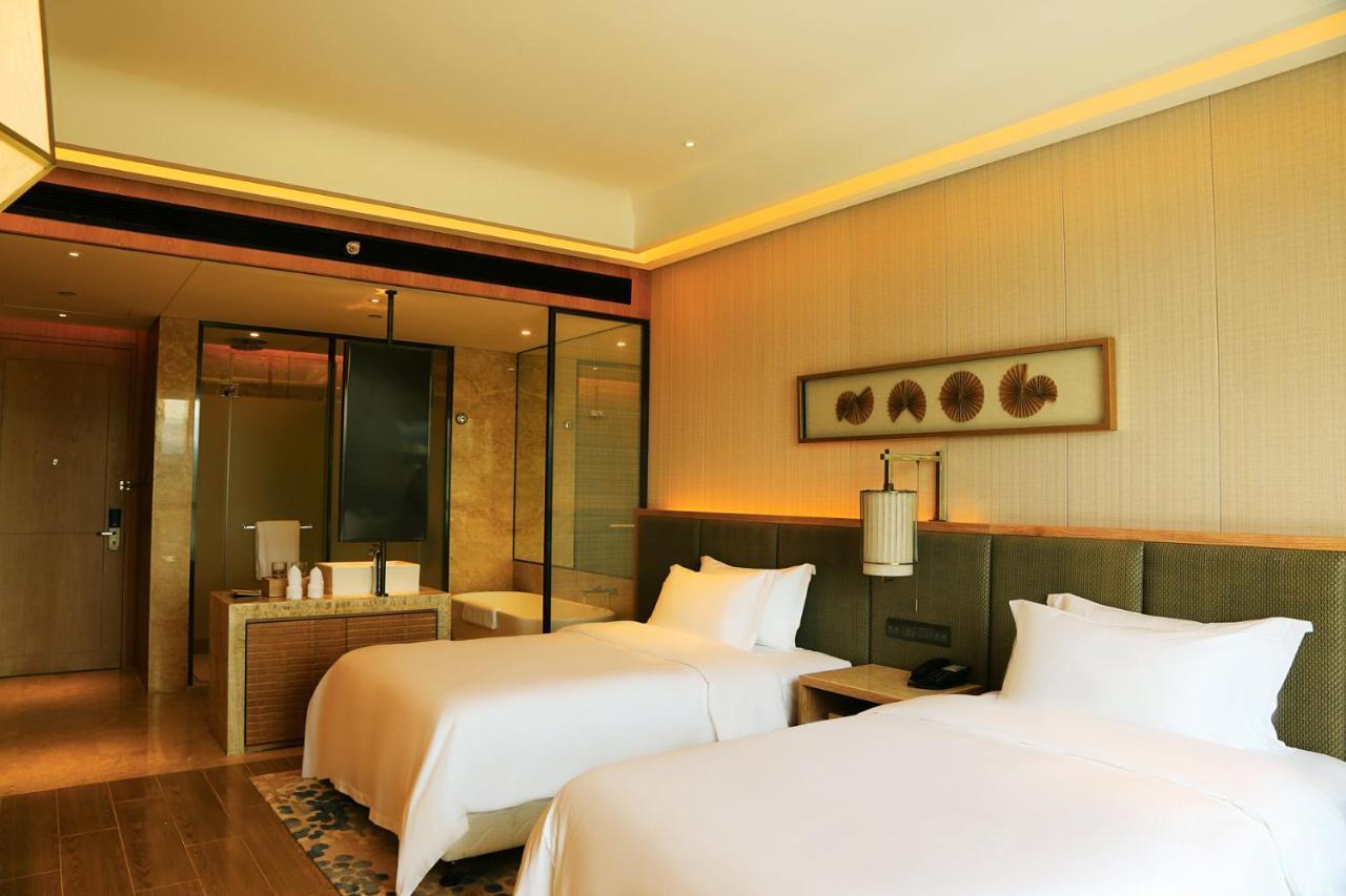 Harman Resort Hotel Sanya Exterior photo